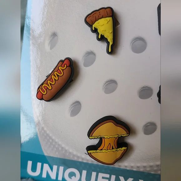 Crocs Food-Themed Jibbitz Charms - Picture 4 of 6